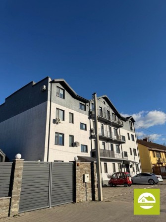 Продається однокімнатна квартира в інтуристі - фото 1