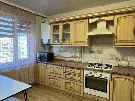 Продаж 3 кімнатної квартири, мікрорайон Росвигово, м.Мукачево Мукачеве