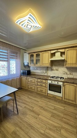 Продаж 3 кімнатної квартири, мікрорайон Росвигово, м.Мукачево - фото 1