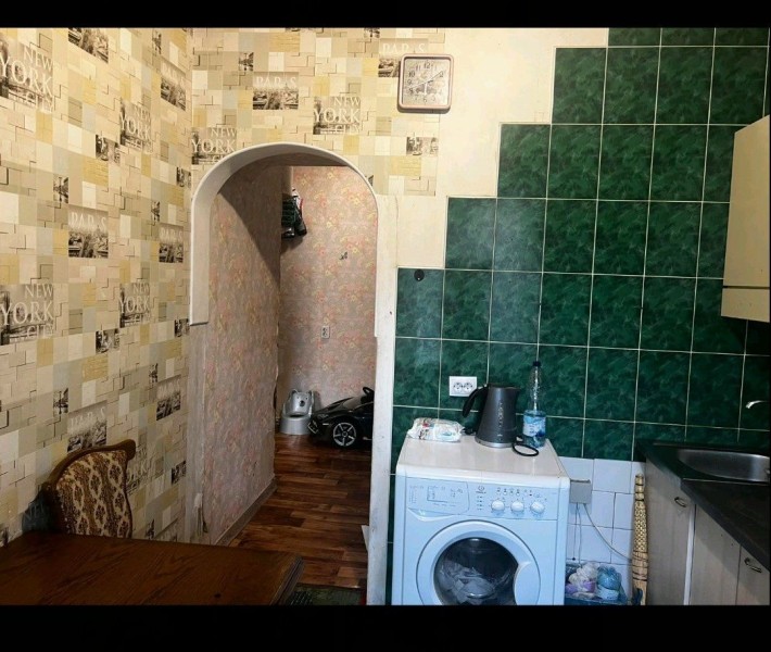 Квартира під бізнес у центрі Нововолинська 1-й поверх - фото 1