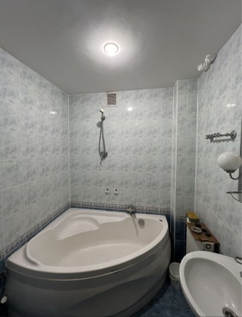 Продаж 3-х кімнатноі в ЦЕНТРІ - фото 1