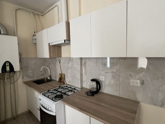 Продаж великоі квартири на Зріні Мукачево