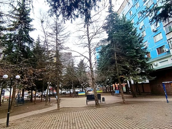 Продам 1 комнатную квартиру. Ромын двор. Самар