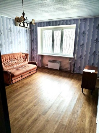 Продам 1-кімнатну квартиру, м. Павлоград, вул. Поштова, район ПМЗ.  AK - фото 1