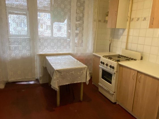 Продам 2х кімнатну квартиру в центрі