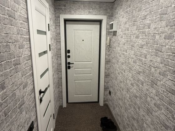 Продам 2-комнатную квартиру (студия) 40 лет Павлоград