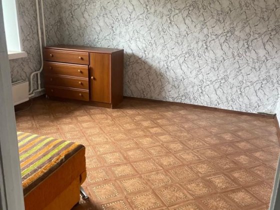 Продається 1-кімнатна квартира в центрі міста Прилуки