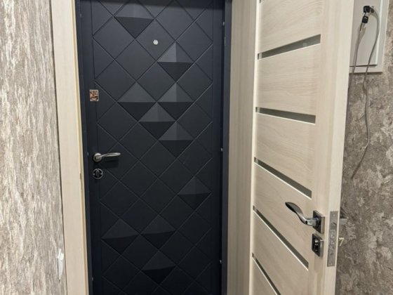 Продам нову 2-х кім квартиру с євроремонтом та новими меблями. Прилуки