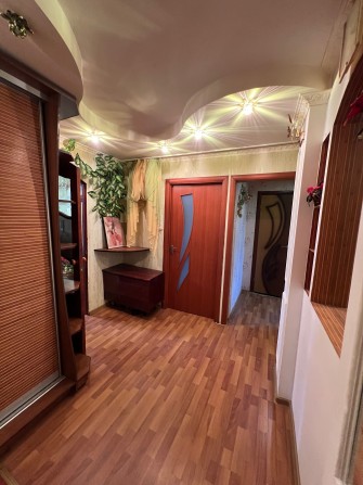 Продам квартиру 3-х комнатную - фото 1