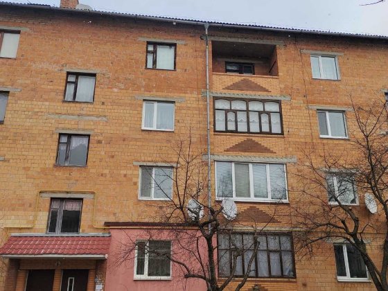 3х кімнатна квартира в с. Плавинище Ромни Ромны