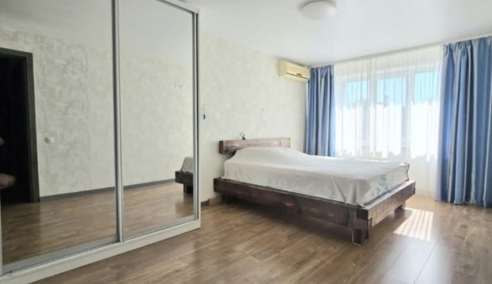 З-кімнатна квартира на 40 років Жовтня - фото 1