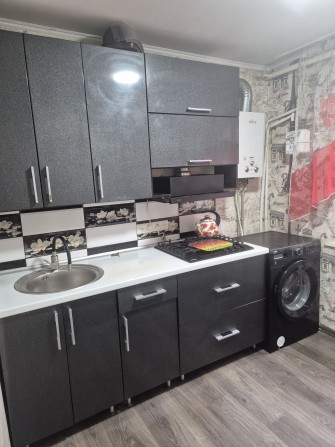 Срочно продам свою 2х кімнатну квартиру в центрі міста - фото 1