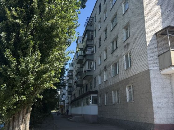 Продаж трикімнатної квартири Светловодск