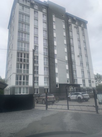 Продажа квартири - фото 1