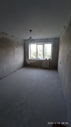 Продаж 2-кімнатної квартири під ремонт у Павлограді (район ПЗТО) - фото 1