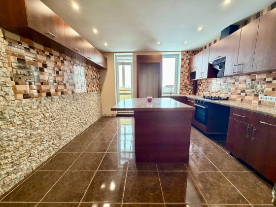 Дворівнева квартира новобудова Стрий Басараб 122 м2 Стрий