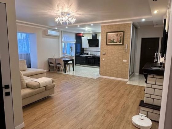 3-кімнатна квартира 90 м² у м. Умань | Преміум | З меблями та технікою Умань