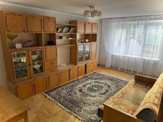 Продам 3-кімнатну квартиру | вул. Стебницька (р-н Стебницького кільця) Трускавець