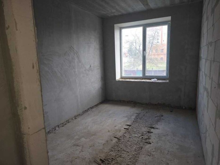 Рідкісна 2-кімнатна квартира на Виставці за такі гроші - фото 1