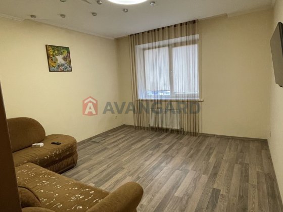 Продається 1-кімнатна квартира р-йн Південно-західний Хмельницкий