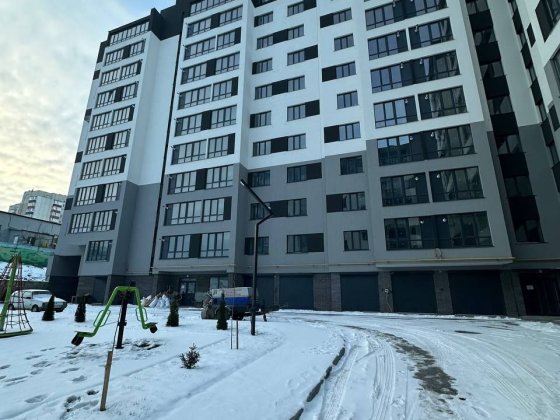 Продам 2к квартиру на Виставці в новобудові Хмельницкий