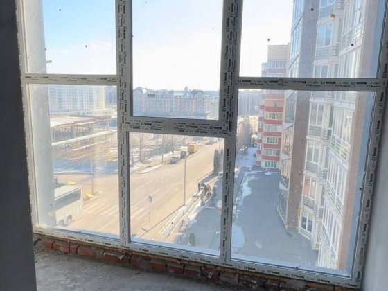 Простора та світла 1к середній поверх, вікна на Агору 38071 Хмельницкий