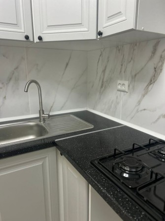 Продаж квартири з євроремонтом в центрі міста - фото 1