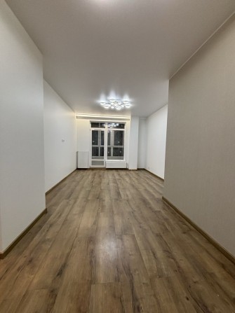 Продаж сучасноі квартири з ремонтом - фото 1