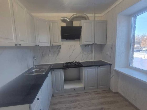 Продам 2 кімнатну квартиру на 2 поверсі з новим сучасним ремонтом Шептицький