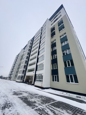 Продаж 1к.кв. з виглядом на Озеро - фото 1