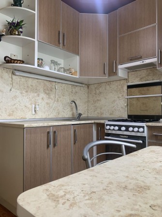 Продам СВОЮ 2х комнатную квартиру - фото 1