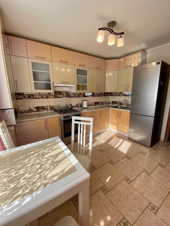 Продаж 1кімнатної квартири на Озерній - фото 1