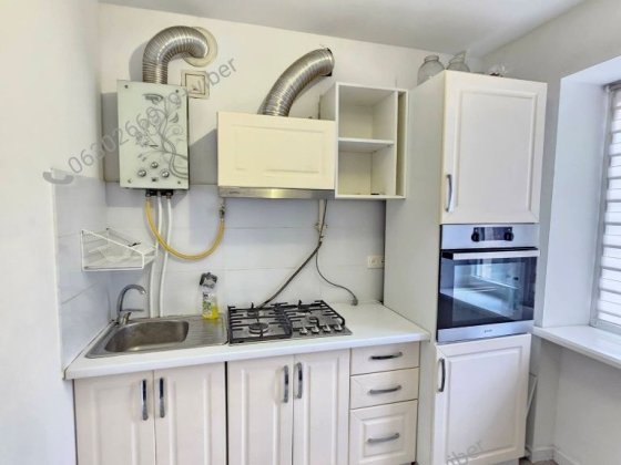 Продам 1-кім квартиру 2 поверх Шептицький