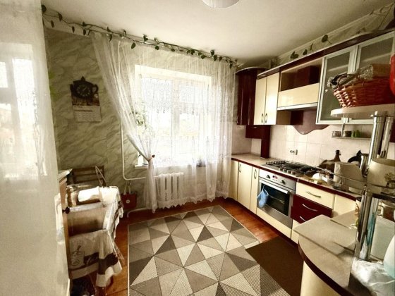 Простора та затишна 3к Виставка. Мінім. офор. 41602 Хмельницкий