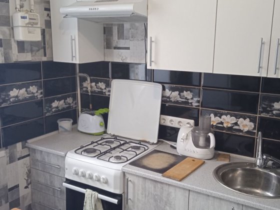 2 кімнатна квартира з автономним опаленням Шостка