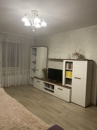 Продам трикімнатну квартиру - фото 1