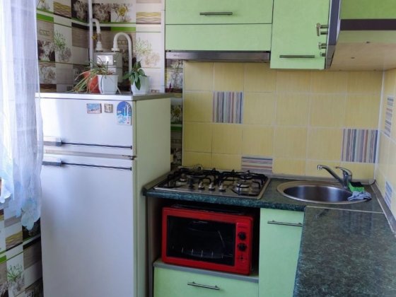 Продам 1кімнатну квартиру в центрі Чугуїва Чугуев