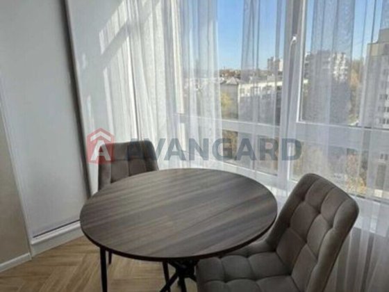 Стильна сучасна однокімнатна квартира Хмельницкий