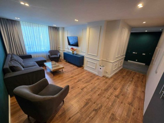 Красива квартира, Виставка, ЖК Над Бугом, повністю укомплектована Хмельницкий