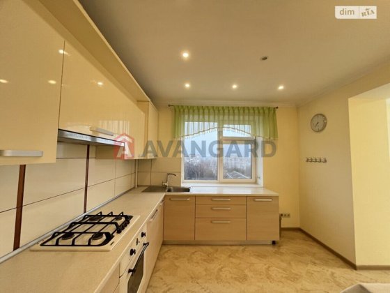 Продаж дворівневої 4-кімнатної квартири Хмельницкий