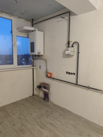 Терміновий продаж 1к квартира у Новобудові - фото 1