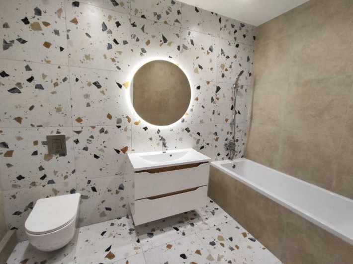 2к з ремонтом на Озерній від Рауш - фото 1