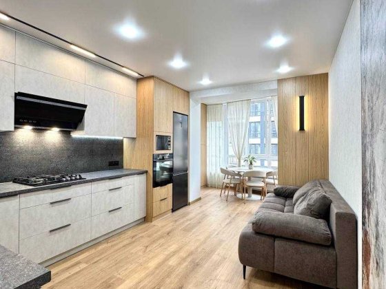 Продам квартиру з сучасним якісним ремонтом Хмельницкий