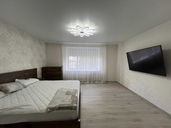 Продаж 2 К. Виставка Косметичний ремонт Хмельницкий