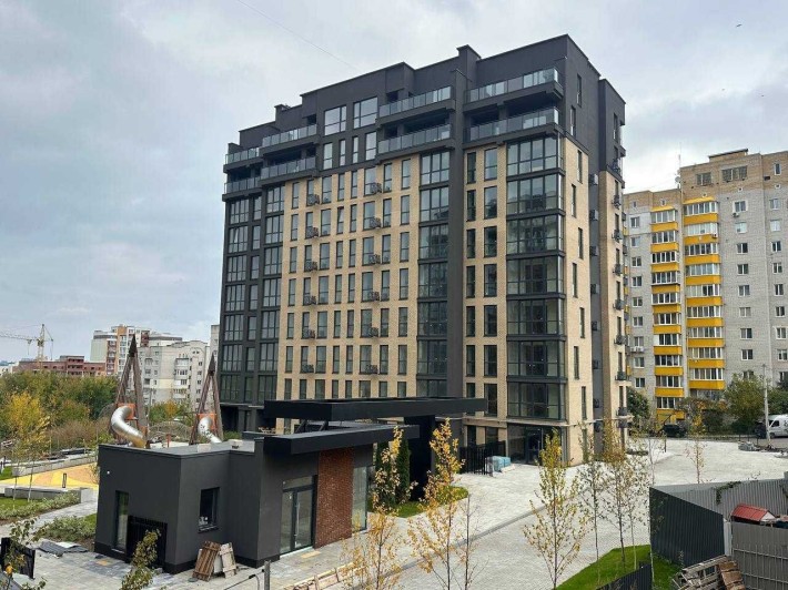 Двосторонній пентхаус від БК Гармонія. Виставка - фото 1