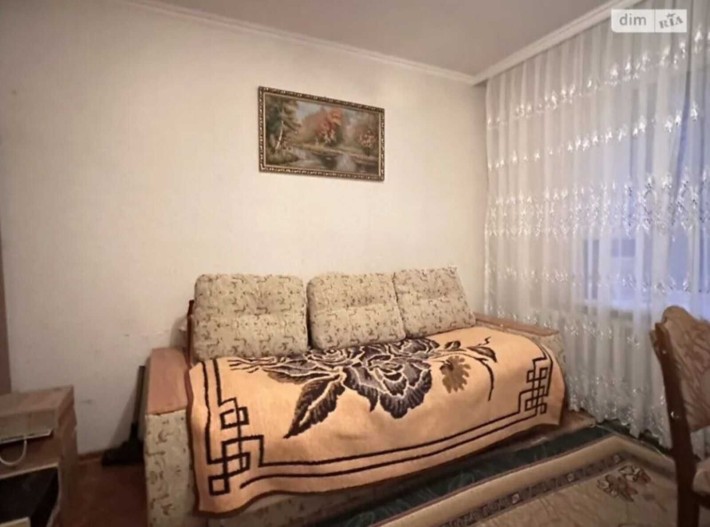 Продаж 3к  72.5 м2 з меблями та підвалом. Озерна, Залізняка - фото 1