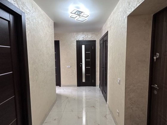 2-кімнатна квартира у Луцьку вул. Гетьмана Мазепи (район Лучеська Рованцы