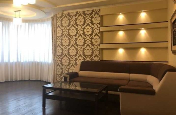 3-кімнатна квартира в Центрі • 102 м² • Якісний ремонт! - фото 1