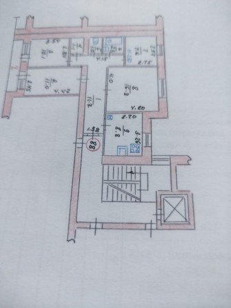Продається 4-кімнатна квартира в центрі Верхньодніпровська! - фото 1