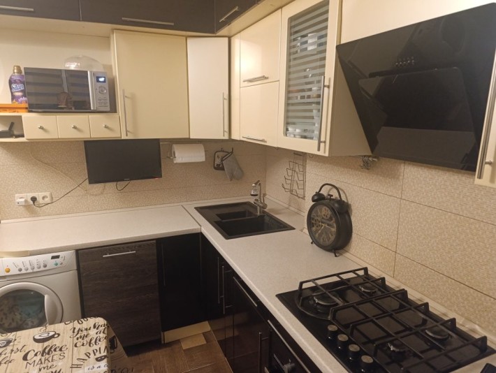 Продам 4 комнатную квартиру на клочко 6 - фото 1